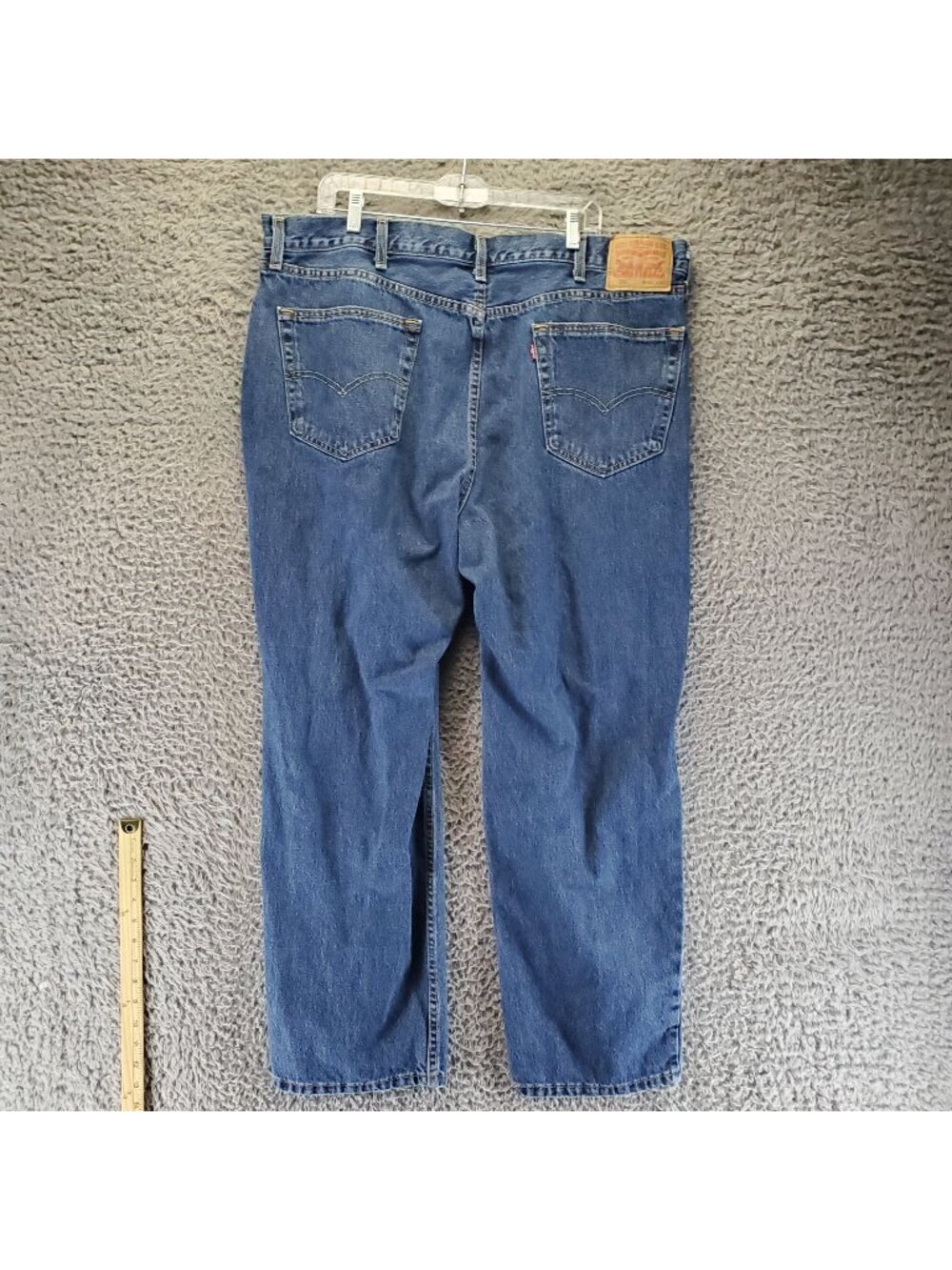 Levis Jeans Mens 42x30 Blue 550 Relaxed Fit Tapered Leg Denim *Read*